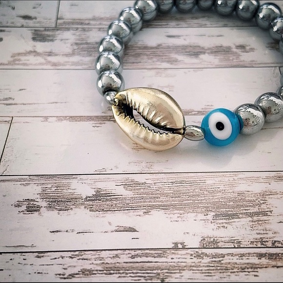 MEET ME IN MYKONOS BRACELET ft. silver hematite, gold seashell, turquoise eye - Picture 3 of 3